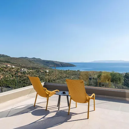 Nodeas Grande Megali Mantineia