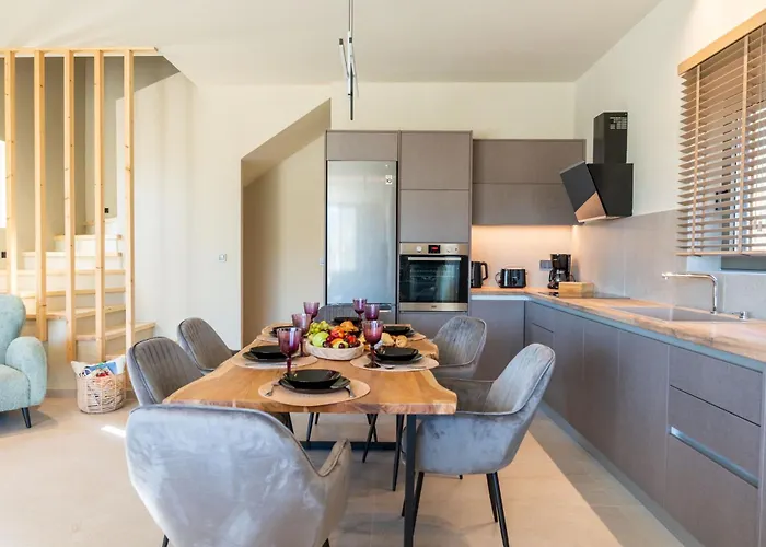 Nodeas Grande فيلة